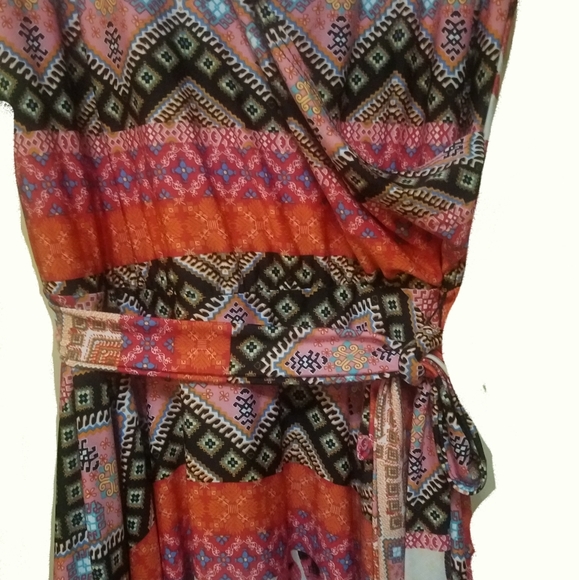 Dress wrap around - Picture 4 of 5